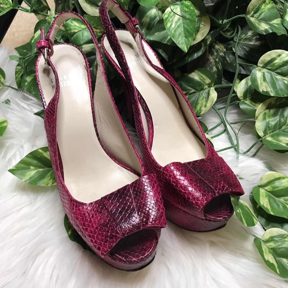 Stuart Weitzman Fuchsia Bowrey Pumps